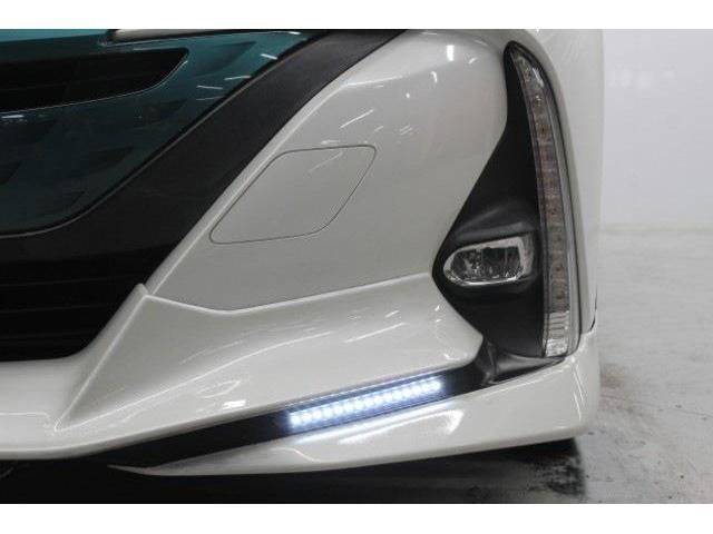 TOYOTA PRIUS PHV 2017 Image 31