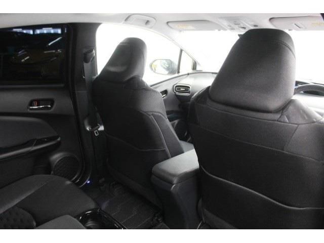 TOYOTA PRIUS PHV 2017 Image 31