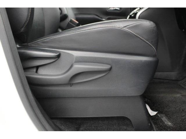 TOYOTA ESQUIRE HYBRID 2017 Image 31