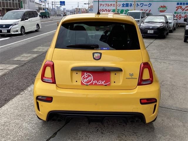 FIAT ABARTH 595 2019 Image 31