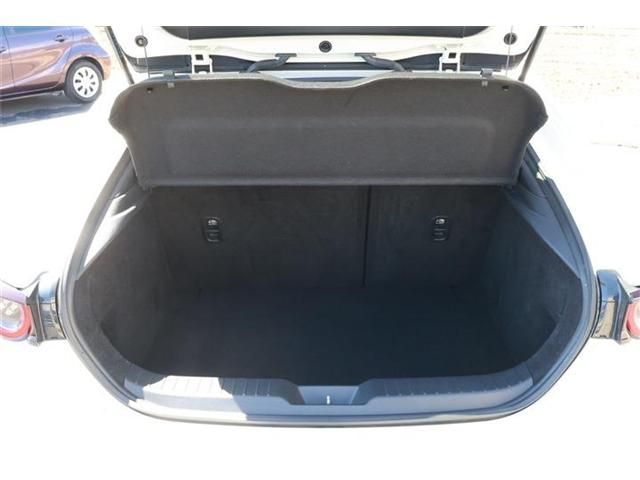 MAZDA 3 FASTBACK 2021 Image 31