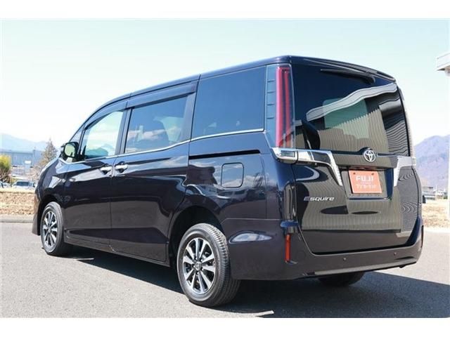 TOYOTA ESQUIRE 4WD 2021 Image 31