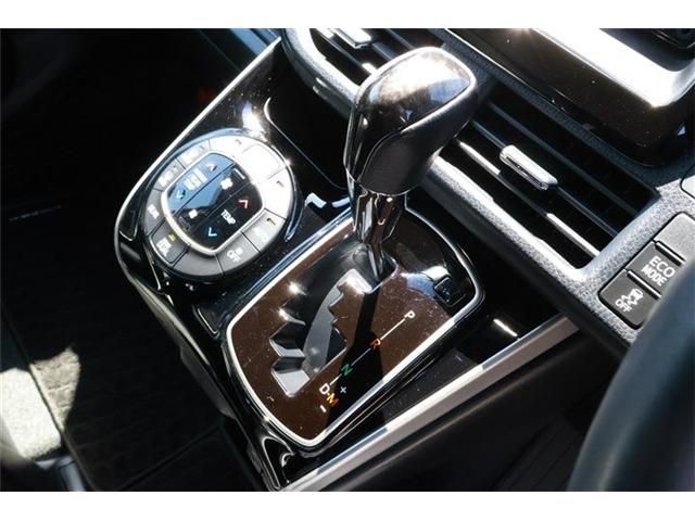 TOYOTA ESQUIRE 4WD 2021 Image 31