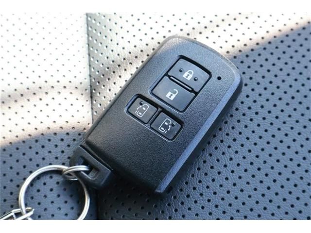 TOYOTA ESQUIRE 4WD 2021 Image 31