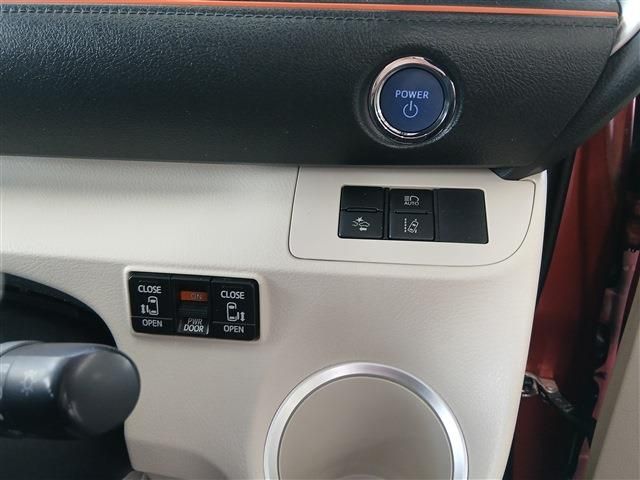 TOYOTA SIENTA HYBRID 2015 Image 31