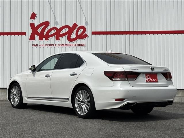 TOYOTA LEXUS LS600H 2013 Image 31