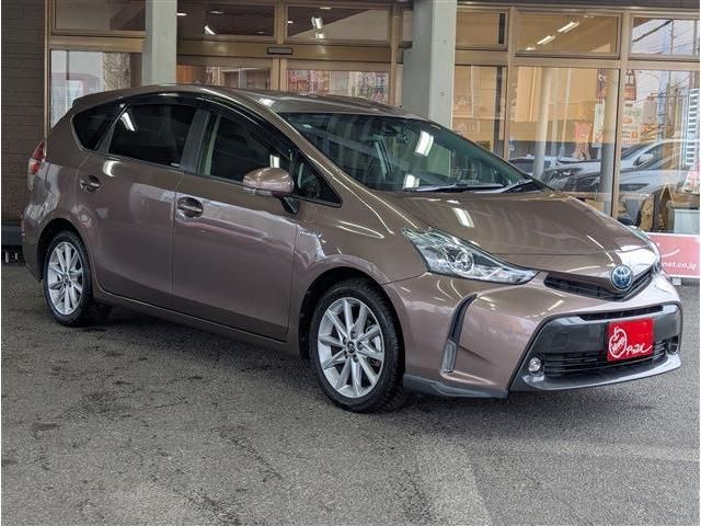 TOYOTA PRIUS ALPHA 2019 Image 31