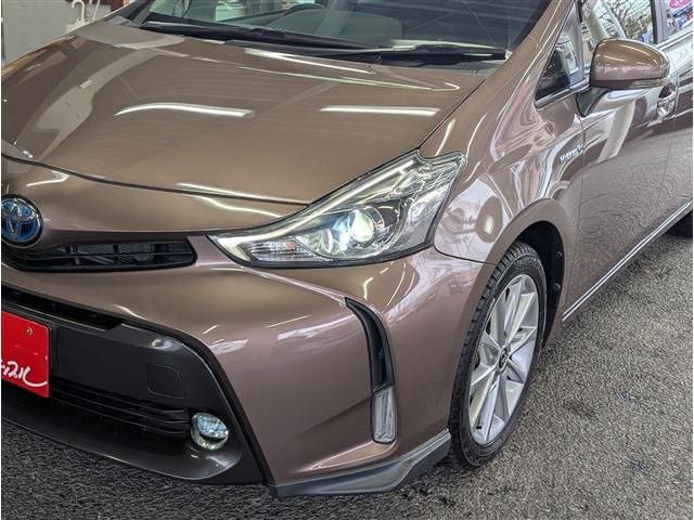 TOYOTA PRIUS ALPHA 2019 Image 31