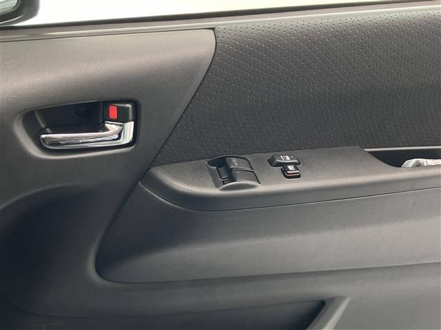 TOYOTA HIACE VAN 2WD 2025 Image 31