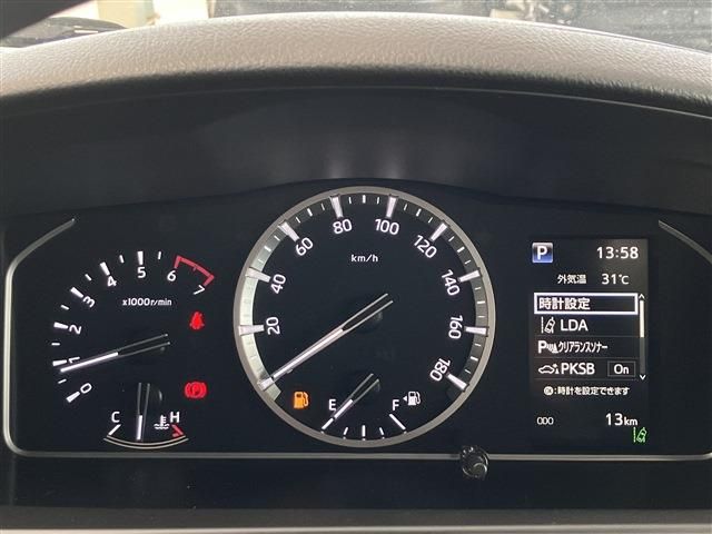 TOYOTA HIACE VAN 2WD 2025 Image 31