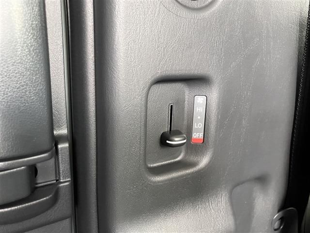 TOYOTA HIACE VAN 2WD 2025 Image 31