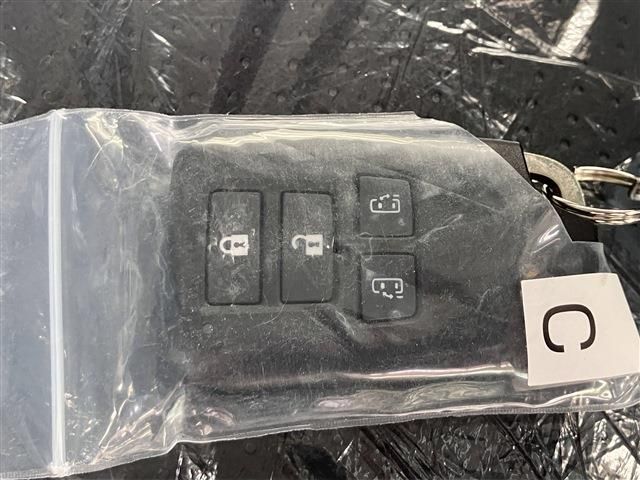 TOYOTA HIACE VAN 2WD 2025 Image 31