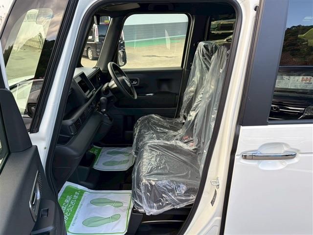 HONDA N BOX CUSTOM 2025 Image 31