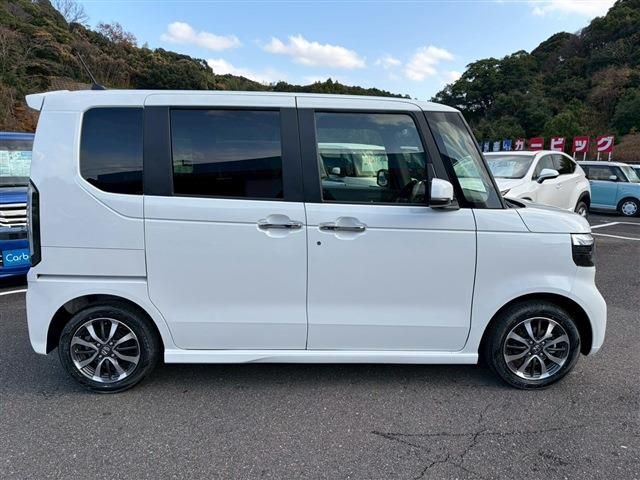 HONDA N BOX CUSTOM 2025 Image 31