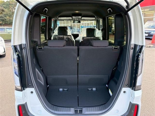 HONDA N BOX CUSTOM 2025 Image 31