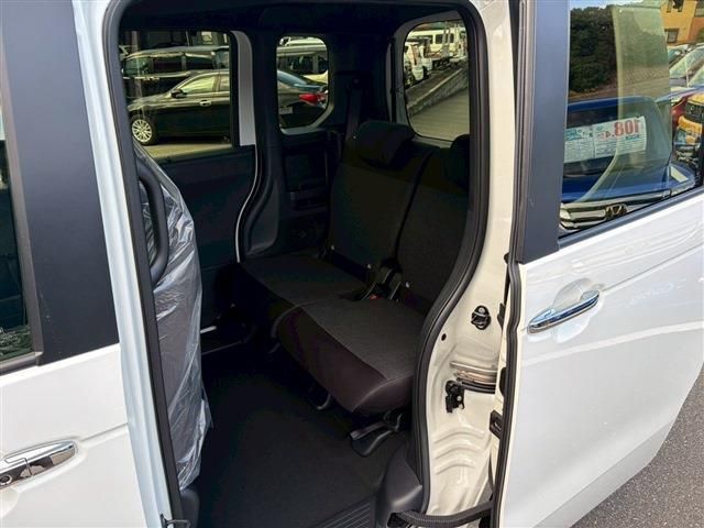 HONDA N BOX CUSTOM 2025 Image 31