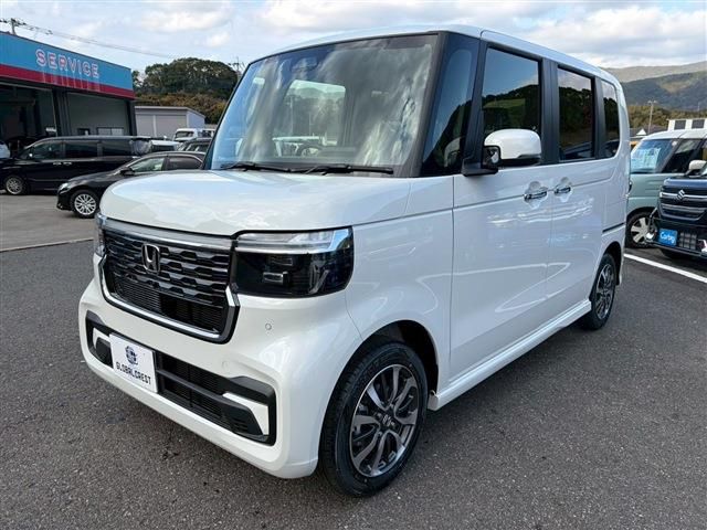 HONDA N BOX CUSTOM 2025 Image 31