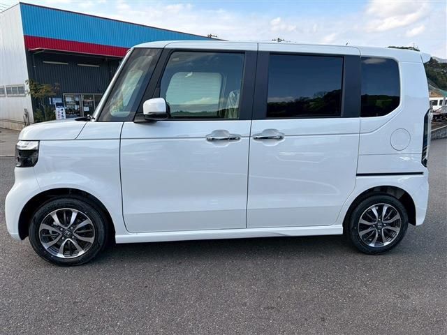 HONDA N BOX CUSTOM 2025 Image 31