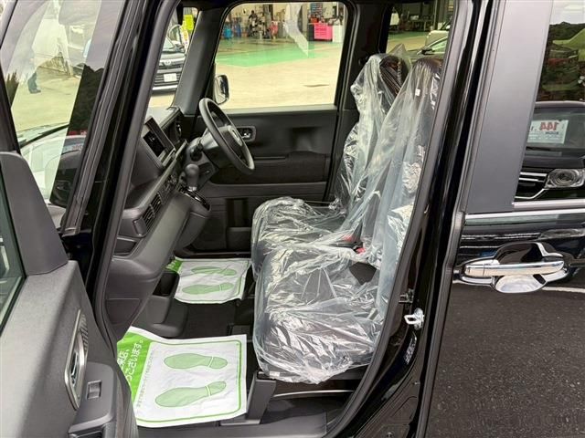 HONDA N BOX CUSTOM 2025 Image 31