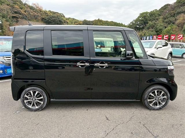 HONDA N BOX CUSTOM 2025 Image 31