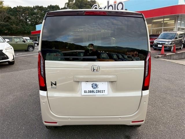 HONDA N BOX 2025 Image 31