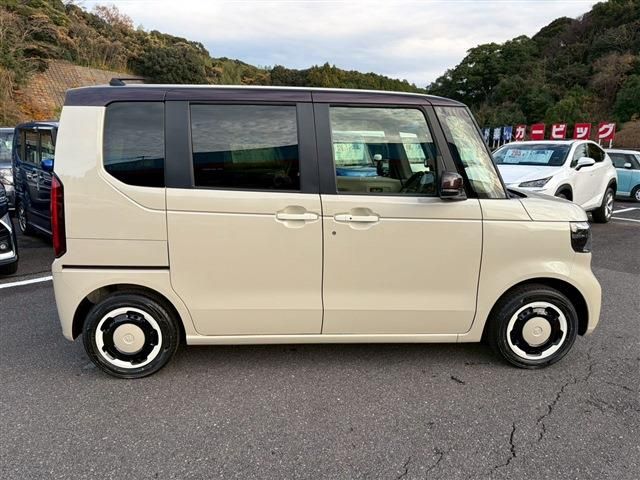 HONDA N BOX 2025 Image 31