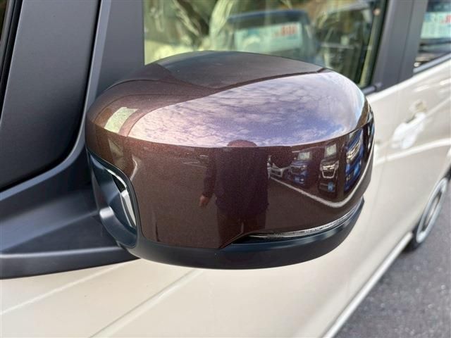 HONDA N BOX 2025 Image 31