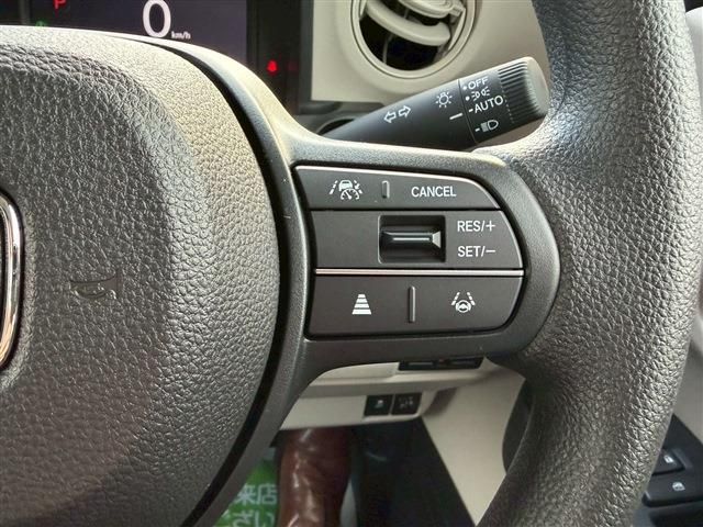 HONDA N BOX 2025 Image 31