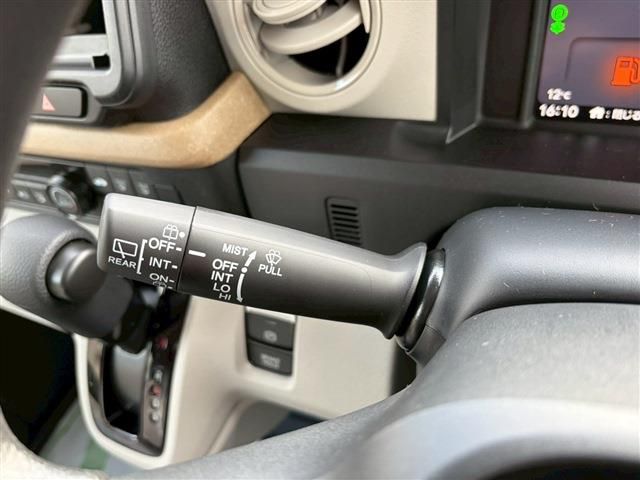 HONDA N BOX 2025 Image 31