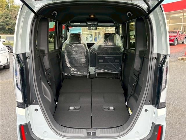 HONDA N BOX CUSTOM 2025 Image 31