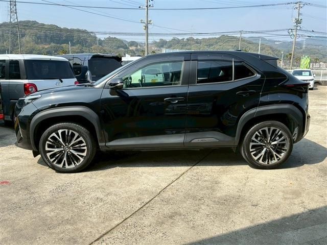 TOYOTA YARIS CROSS HYBRID 2024 Image 31