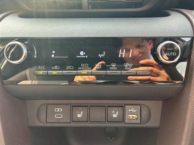 TOYOTA YARIS CROSS HYBRID 2024 Image 31