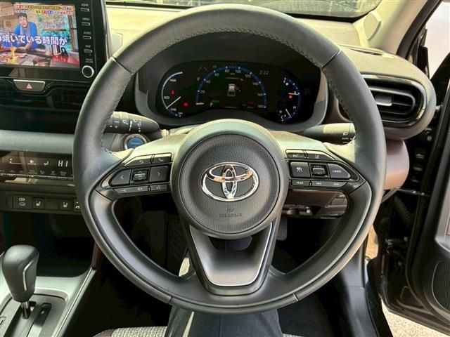 TOYOTA YARIS CROSS HYBRID 2024 Image 31