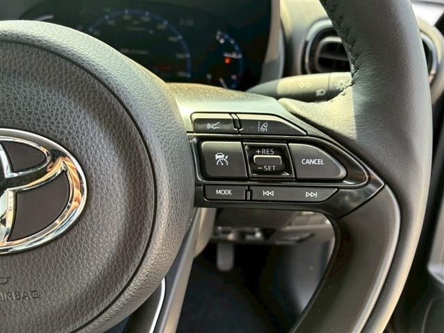 TOYOTA YARIS CROSS HYBRID 2024 Image 31