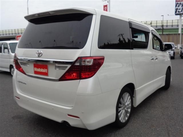 TOYOTA ALPHARD 2012 Image 31