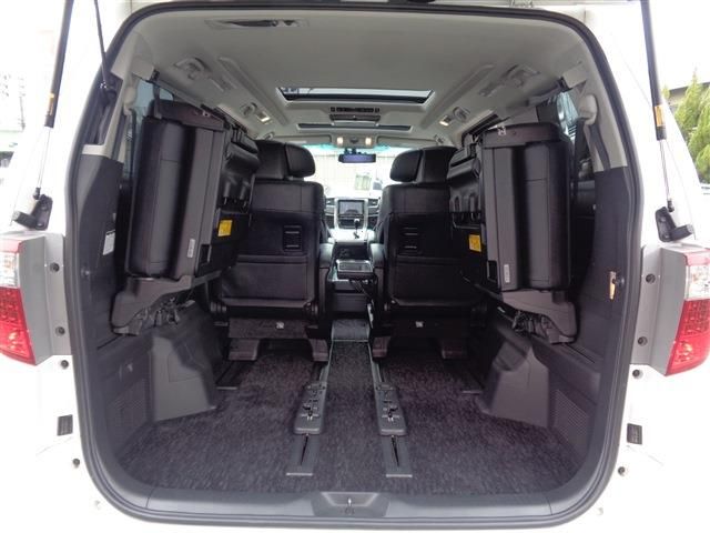 TOYOTA ALPHARD 2012 Image 31