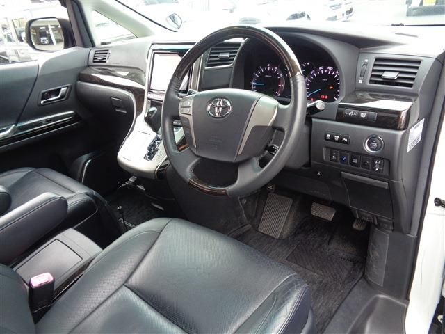 TOYOTA ALPHARD 2012 Image 31