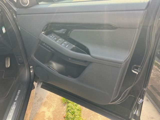 ROVER RANGE  EV 2025 Image 31