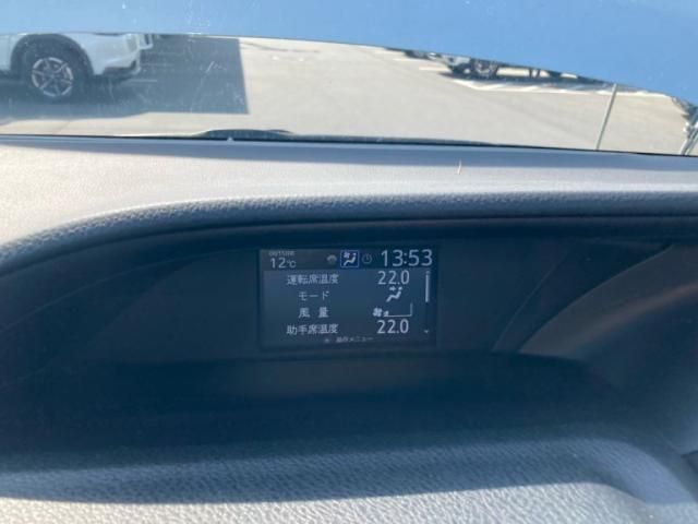 TOYOTA NOAH 4WD 2021 Image 31