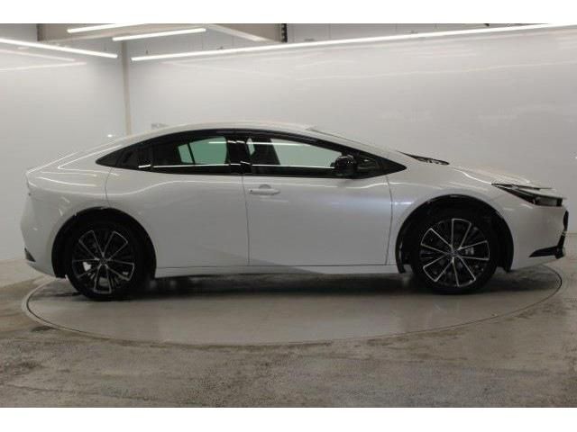 TOYOTA PRIUS 2024 Image 31