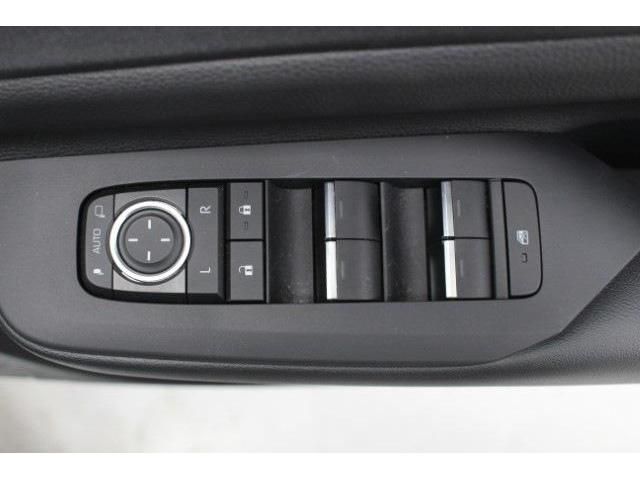 TOYOTA PRIUS 2024 Image 31