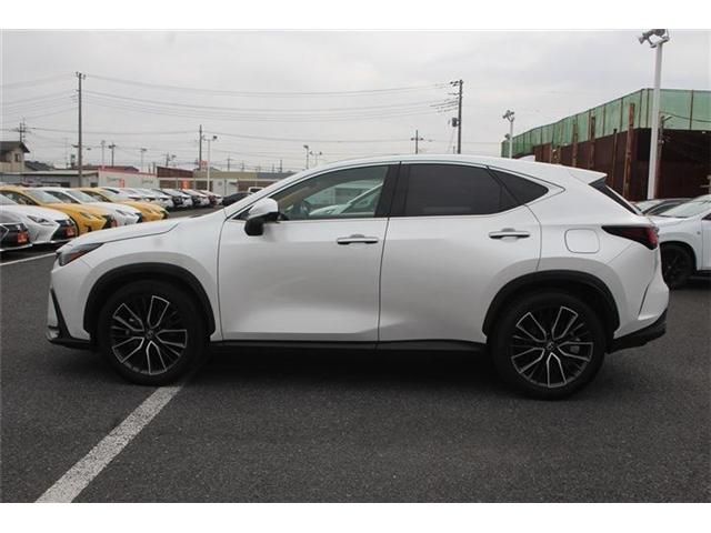 TOYOTA LEXUS NX350H AWD 2023 Image 31