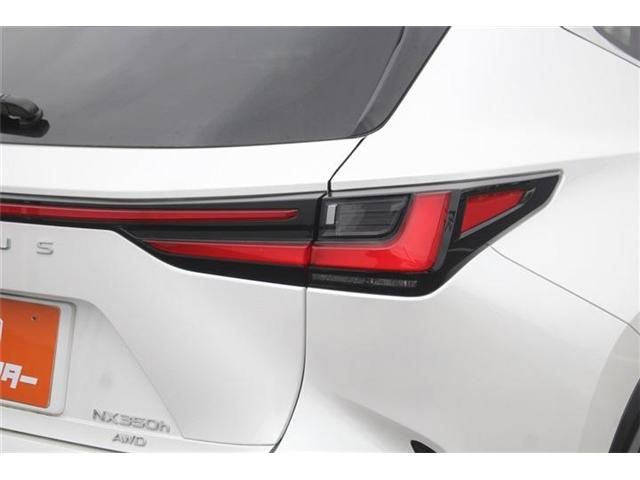 TOYOTA LEXUS NX350H AWD 2023 Image 31