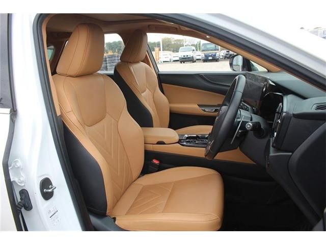 TOYOTA LEXUS NX350H AWD 2023 Image 31