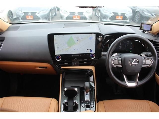 TOYOTA LEXUS NX350H AWD 2023 Image 31