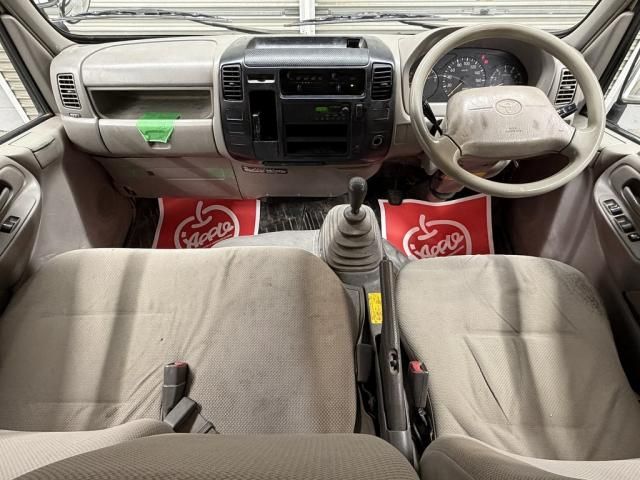 TOYOTA TOYOACE 2010 Image 31