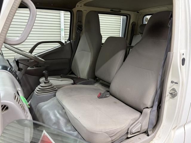 TOYOTA TOYOACE 2010 Image 31