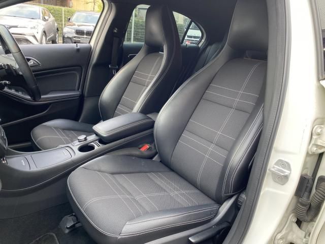 MERCEDES BENZ A CLAS 2013 Image 31