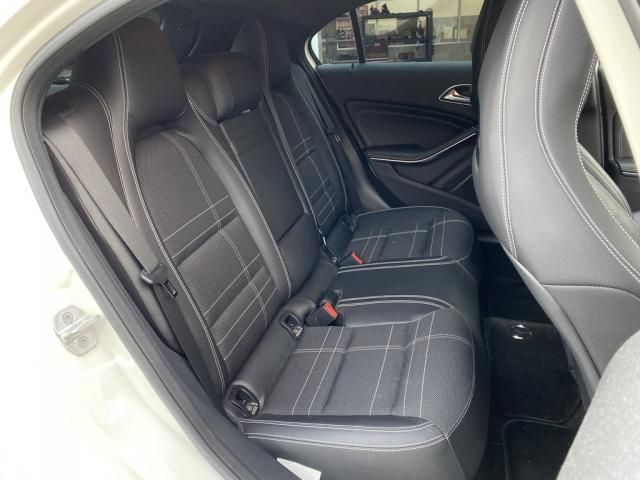 MERCEDES BENZ A CLAS 2013 Image 31