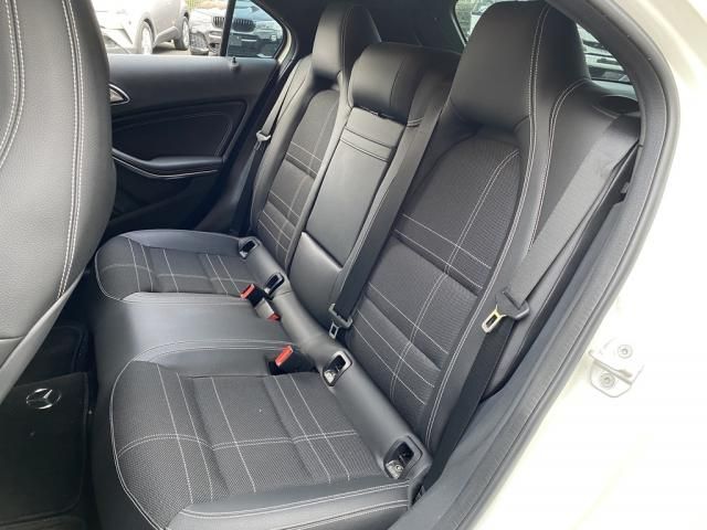 MERCEDES BENZ A CLAS 2013 Image 31